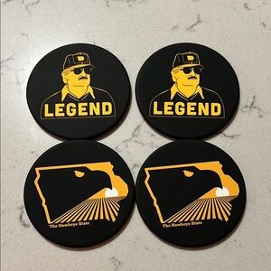 NEW Iowa Hawkeyes Coaster Set